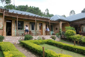 Silver Back Lodge Bwind (2) 