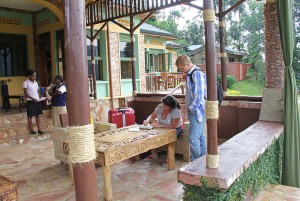 Silver Back Lodge Bwind (3) 