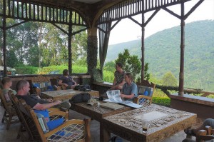 Silver Back Lodge Bwind (8) 